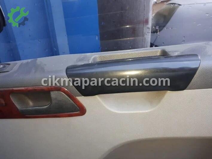 Volkswagen Transporter Kapı (Arka Sağ) çıkma parça