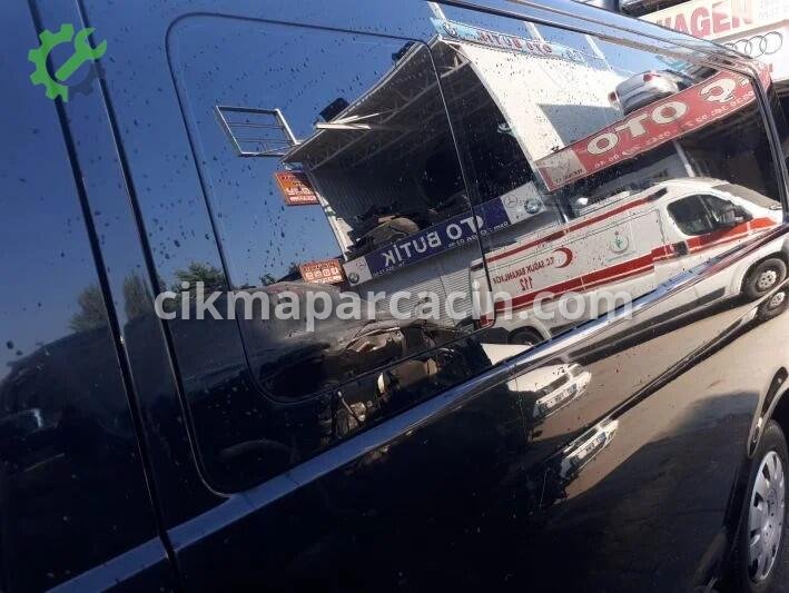 Volkswagen Transporter Sürgülü Cam çıkma parça