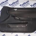 AUDİ A4 1997-2004 MODEL ÖN SAĞ KAPI DÖŞEMESİ 8D0867106