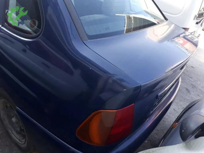 Volkswagen Polo Bagaj Kapağı çıkma parça