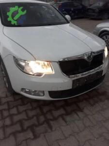 SKODA SÜPERB ÇIKMA ÖN TAMPON
