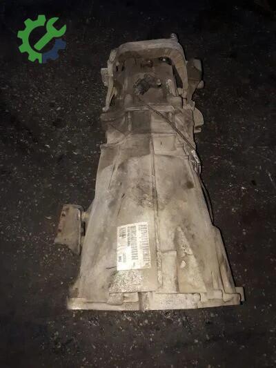 Volkswagen Crafter Şanzıman çıkma parça