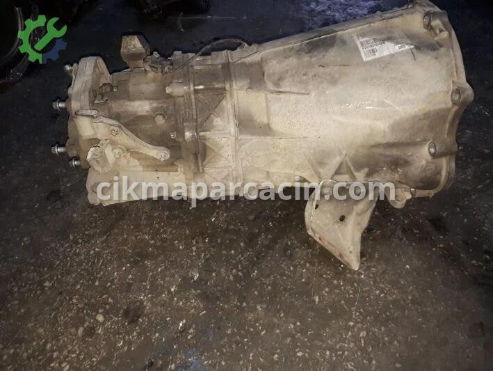 Volkswagen Passat Şanzıman çıkma parça