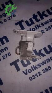 VW TRANSPORTER T5 2004-2012 MODEL SOL ÖN KAPI MENTEŞESİ 7H0831411A
