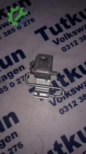 AUDİ A3 1997-2005 MODEL SOL ÖN KAPI MENTEŞESİ 4B0833411E