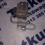 VW POLO 2004-2010 MODEL SAĞ ÖN KAPI MENTEŞESİ