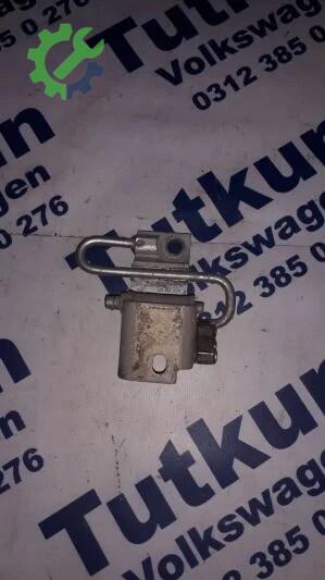 Volkswagen Polo Kapı Menteşesi çıkma parça