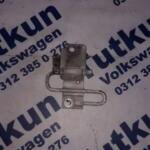 VW CADDY 2004-2012 MODEL SAĞ ÖN KAPI MENTEŞESİ 1T0831412A
