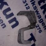 VW TRANSPORTER T5 2004-2012 MODEL SOL ÖN KAPI ÜST MENTEŞESİ 7H0831401B
