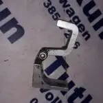 VW TRANSPORTER T5 2004-2012 MODEL SAĞ ÖN KAPI ÜST MENTEŞESİ 7H0831402B