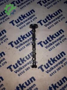 TOYOTA COROLLA D4D 1.4 EKSANTRİK MİLİ