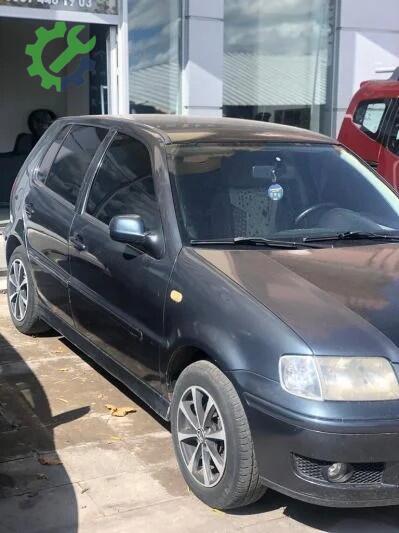 Volkswagen Polo Sağ Ön Kapı çıkma parça