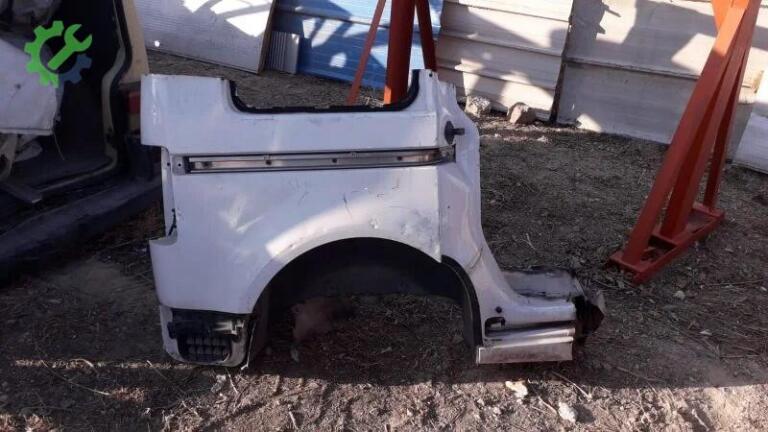 Volkswagen Caddy Sağ Arka Çamurluk çıkma parça