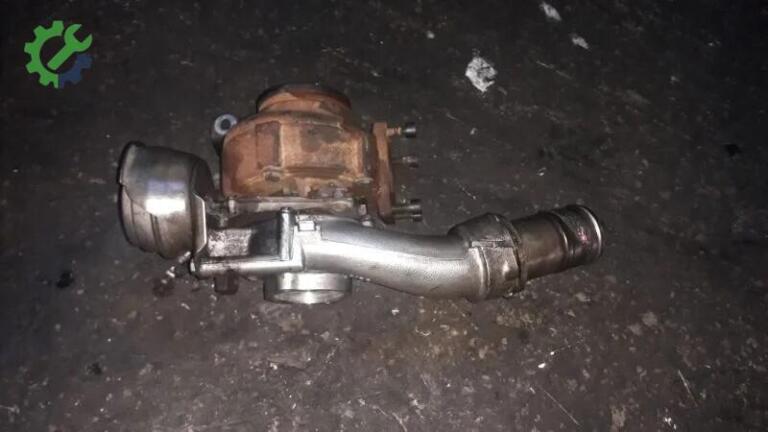 Volkswagen Transporter Turbo çıkma parça