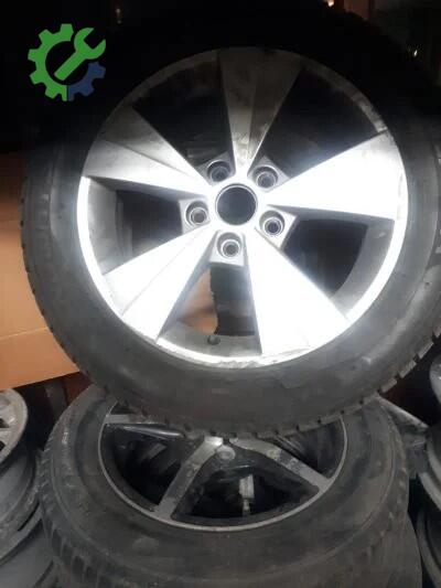 Skoda Octavia Çelik Jant çıkma parça