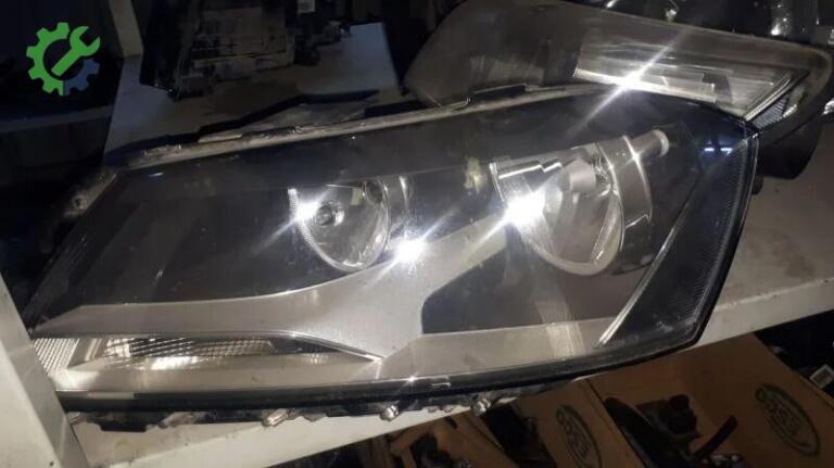 Volkswagen Passat Far Camı çıkma parça