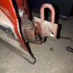 VW PASSAT B5 ALT KAPI MENTEŞESİ