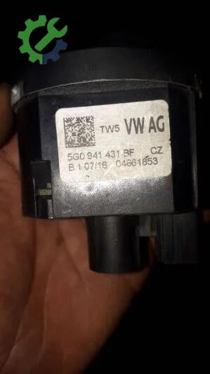 Volkswagen Golf Far Anahtarı 5G0941431BF çıkma parça