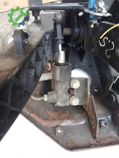 Volkswagen Transporter Debriyaj çıkma parça