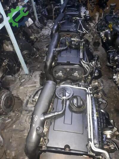 Volkswagen Passat Komple Motor çıkma parça