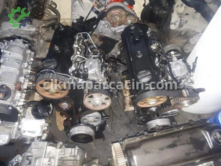 Volkswagen Passat Komple Motor çıkma parça