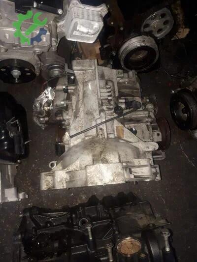 Volkswagen Passat Otomatik Şanzıman çıkma parça