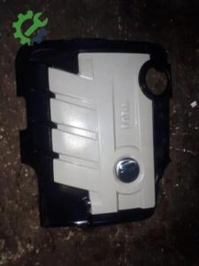VW TİGUAN 2.0 TDİ MOTOR ÜST PLASTİĞİ