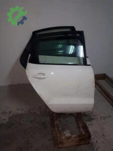 VW POLO 2010-2015 BEYAZ RENK SAĞ ARKA KAPI
