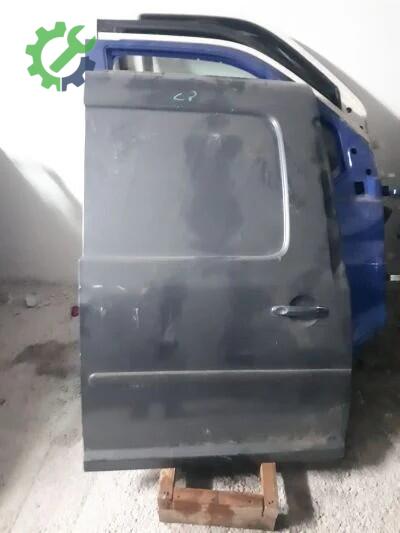 Volkswagen Caddy Sağ Kapı çıkma parça