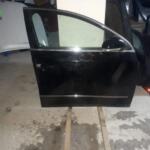 VW PASSAT B6 SİYAH SAĞ ÖN KAPI