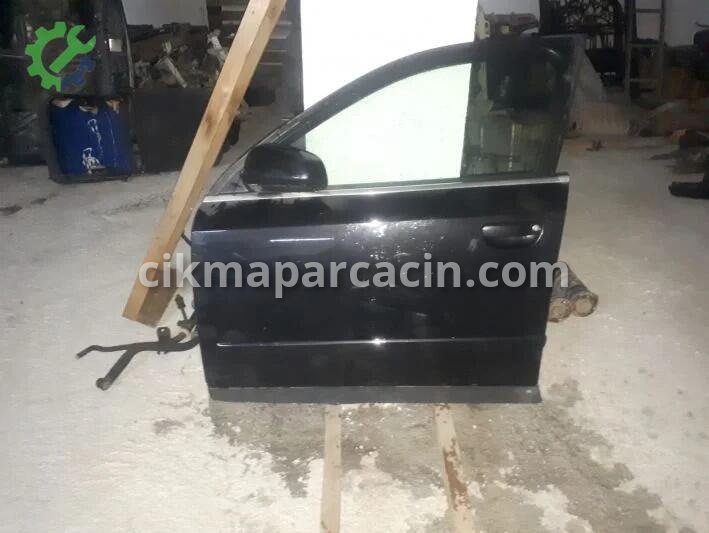 Audi A4 Sol Ön Kapı çıkma parça