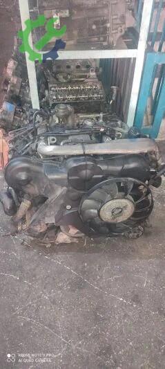 Audi A6 Sandık Motor çıkma parça