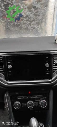 Volkswagen T-Roc Double Teyp çıkma parça