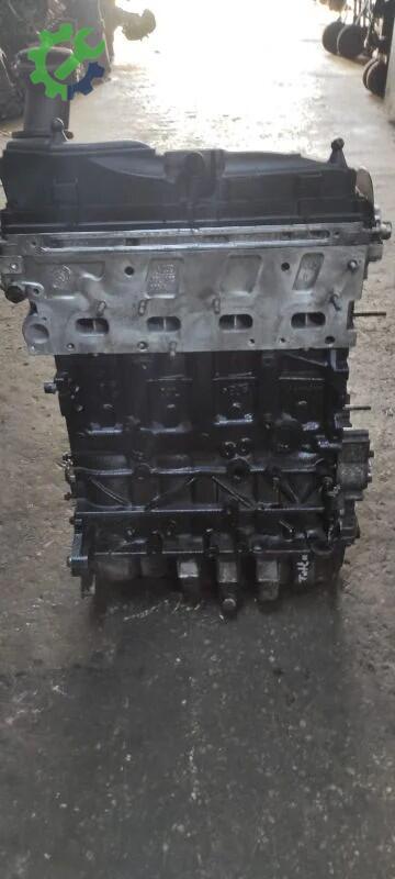 Audi A3 Sandık Motor çıkma parça