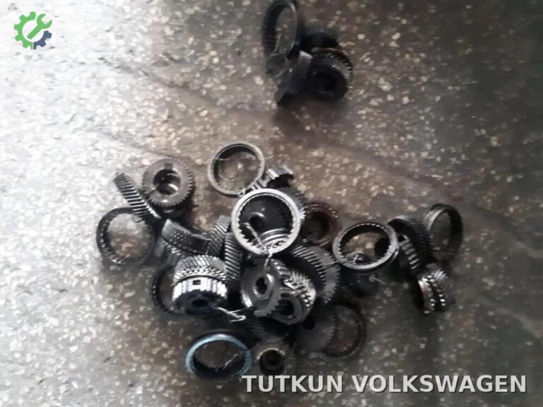 Volkswagen Polo Vites çıkma parça