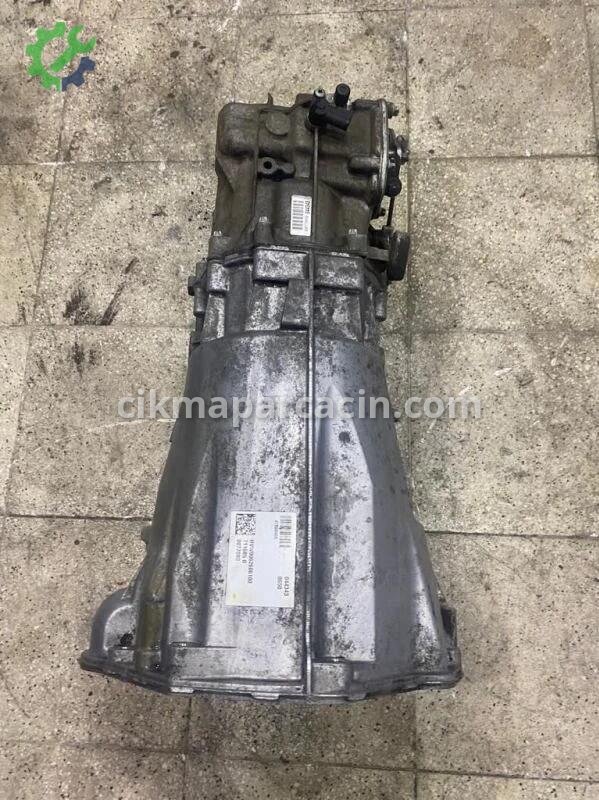 Volkswagen Passat Şanzıman çıkma parça