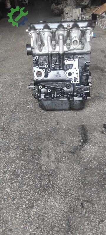 Volkswagen Passat Komple Motor çıkma parça