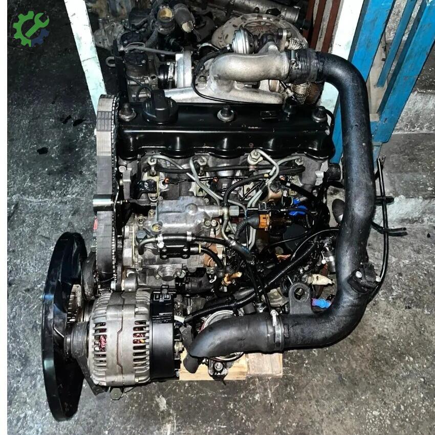 Volkswagen Passat Sandık Motor çıkma parça