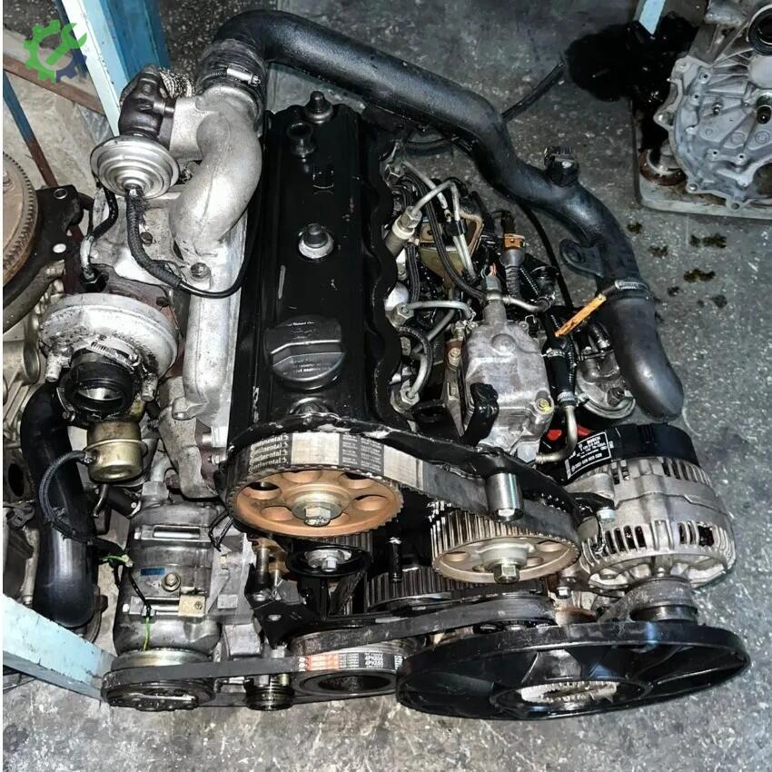 Volkswagen Passat Sandık Motor çıkma parça