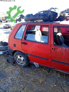Fiat Uno Sağ Arka Kapı çıkma parça