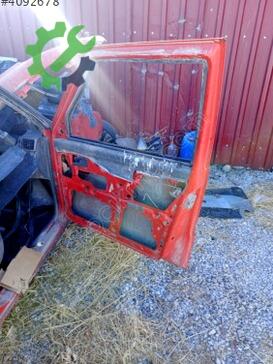 Fiat Uno Sağ Ön Kapı çıkma parça