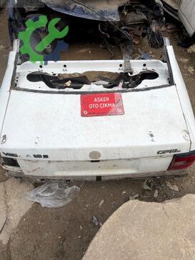 Opel Vectra Bagaj Kapağı çıkma parça