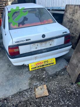 Opel Vectra Arka Tampon çıkma parça