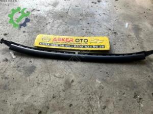 Opel Vectra A cam önü ızgara ön