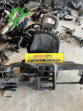 Opel Vectra Göğüs çıkma parça