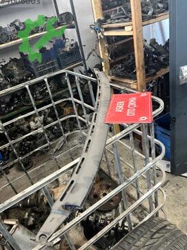 Opel Vectra Cam Önü Izgarası çıkma parça