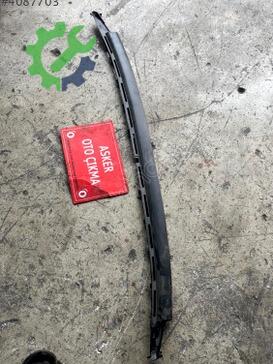 Opel Vectra Cam Önü Izgarası çıkma parça