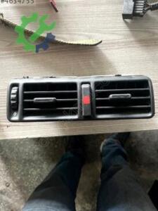 Opel Vectra A orta ızgara