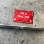 Opel Vectra A plaka lambası plastiktigi