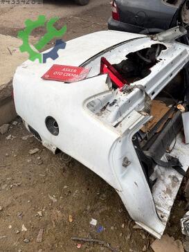 Opel Vectra Sağ Arka Çamurluk çıkma parça